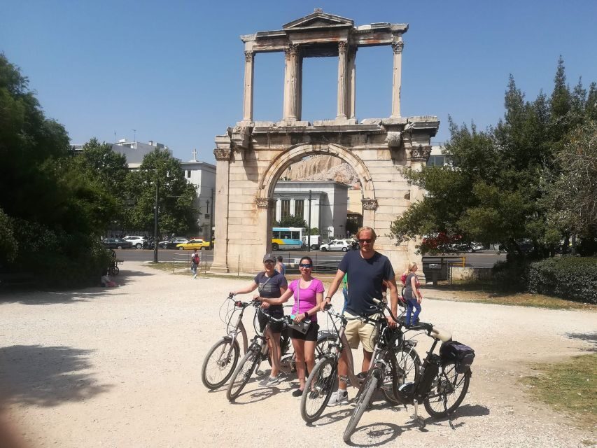 Athens: Old Town Electric Bike Tour with Local Mezes - How mezes work (and why this meal lasts longer)