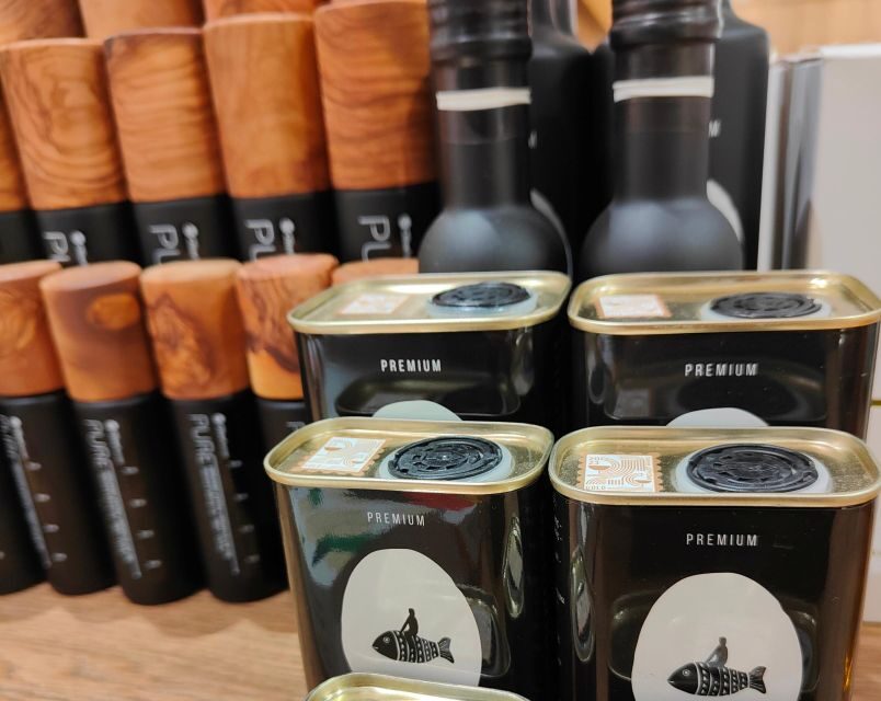Athens Old Town: Greek Olive Oil & Herbs Tasting - Key highlights to look for