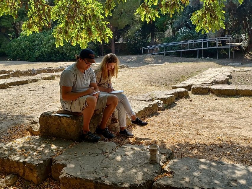 Athens: Philosophy Experience at Plato's Academy Park - Socrates’ maieutic method: learning how to question yourself