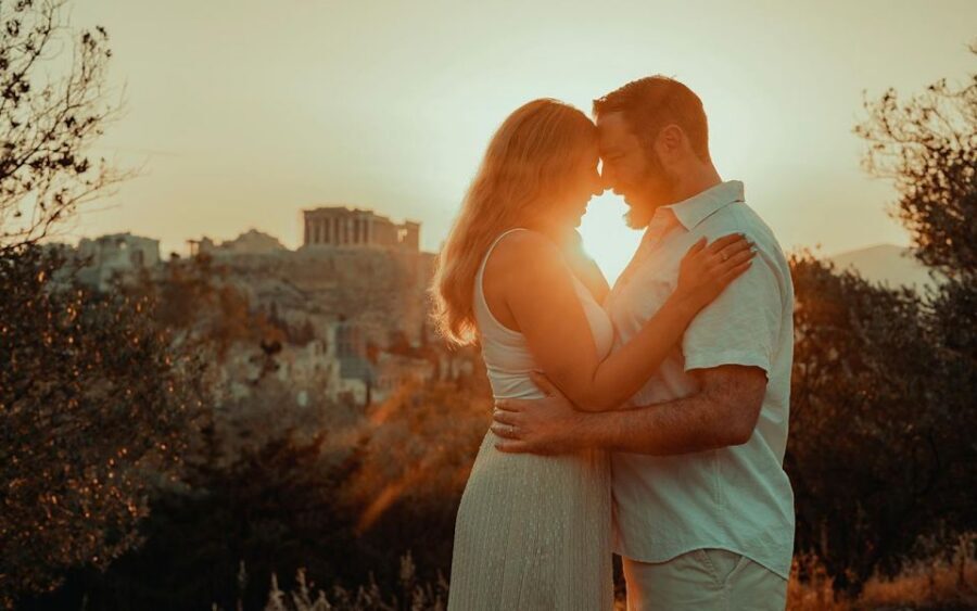 Athens photo tour - Anafiotika: The Tiny Side of Athens That Feels Like a Find