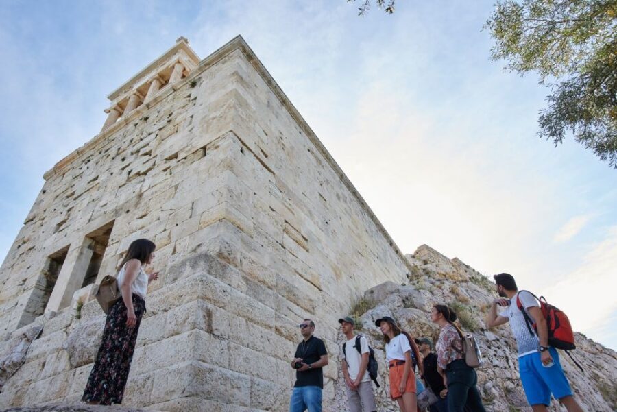 Athens: Private Half-Day Highlights Tour - Who this tour suits best
