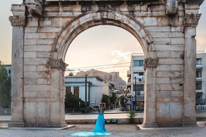 Athens Private Photoshoot - Presidential Guard and Monument area: dramatic photos, keep it respectful