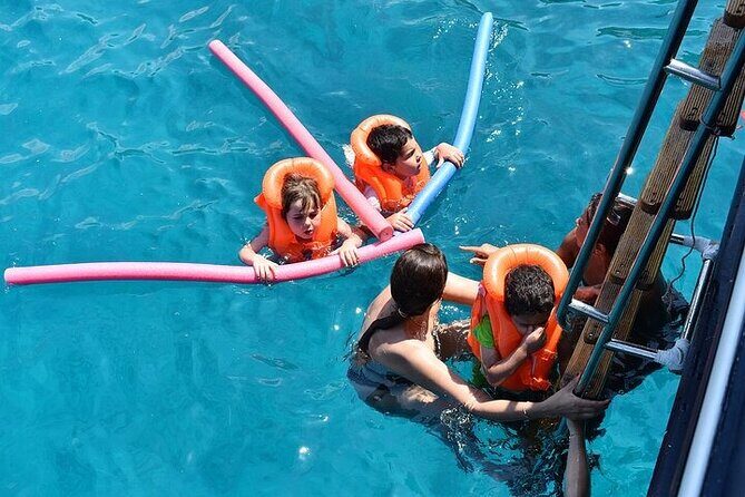 Athens Riviera Half-Day Cruise – Swim, Lunch & Drinks Included! - Food and Drinks: The Real Reason This Cruise Feels Like a Treat