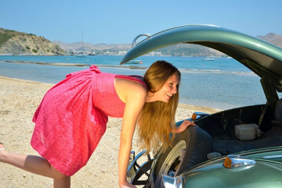Athens: Riviera Photo Tour in a Vintage Volkswagen Beetle - How the instant Polaroid souvenir and photographer support works