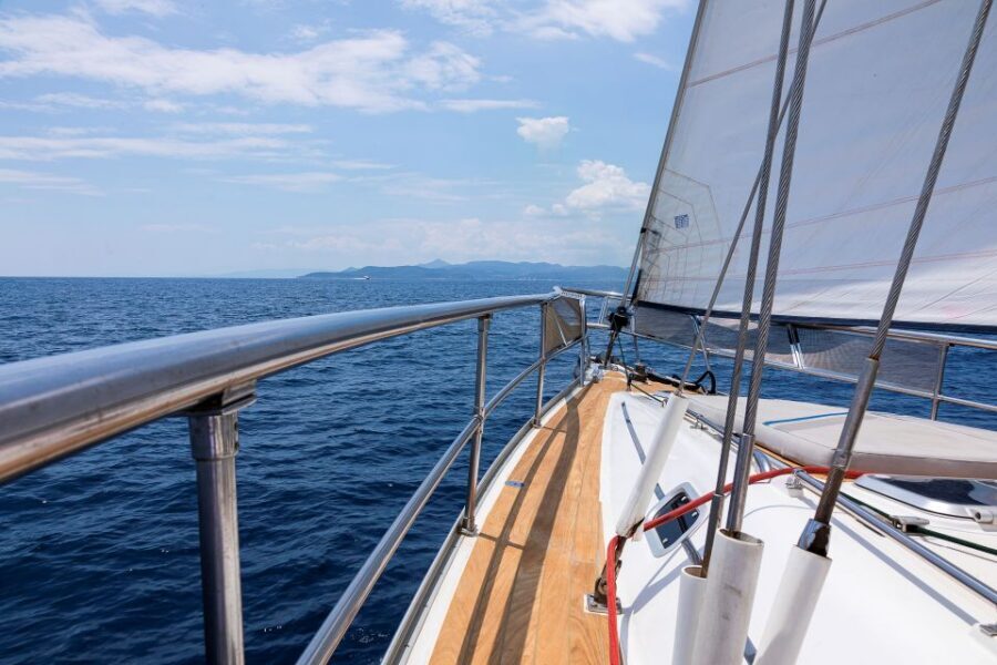 Athens Riviera: Private daily sailing cruise with lunch - Second stop in Vouliagmeni Bay: calm waters, views off the cliffs, and more time in the water
