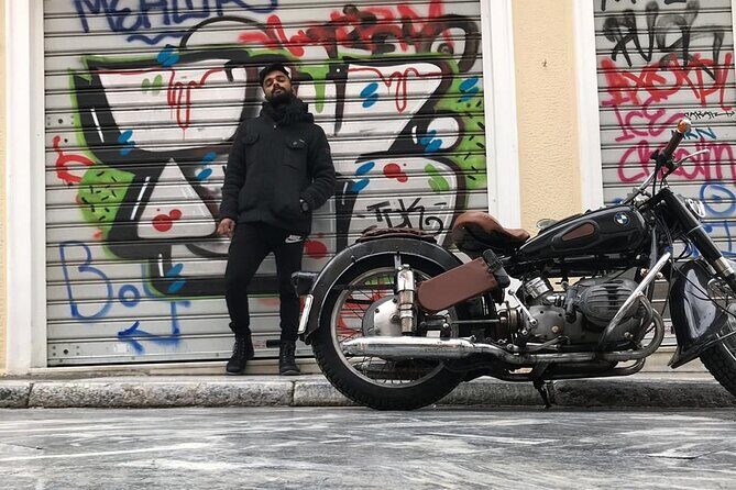 Athens street art tour - Meeting at Stanley Hotel and Ending in Psirri