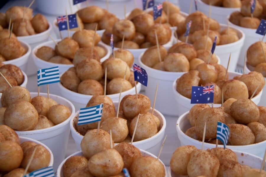 Athens: Street Food Tour Market & City Centre - Your guide and the group size: why a small walk feels easier