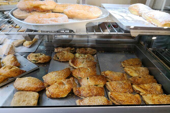 Athens Street Food Tour: Taste the best street food - Timing and Pace: How to Use the 2.5 Hours Well