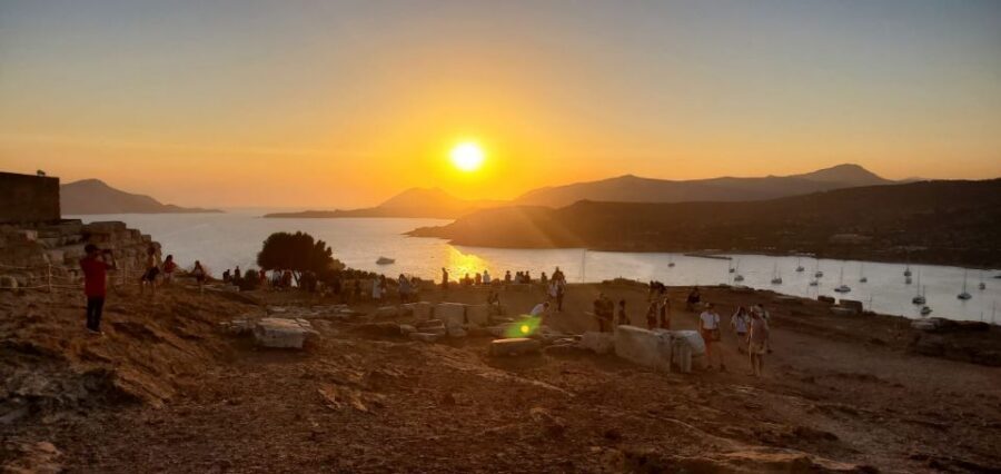 Athens: Temple of Poseidon and Cape Sounion Sunset Tour - What to bring (and what to skip) for a comfortable sunset temple visit
