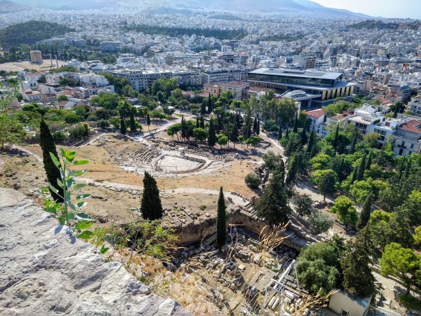 Athens: The Acropolis and Acropolis Museum Tour in Dutch - Why the tour’s myth-and-democracy approach works