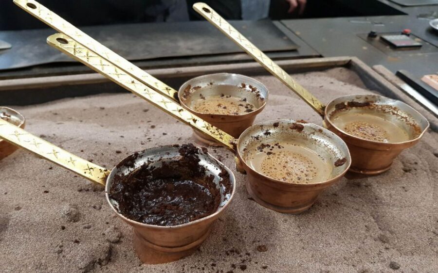 Athens: The Ultimate Food Tasting Tour - Greek delis and pie shops: how the city eats daily