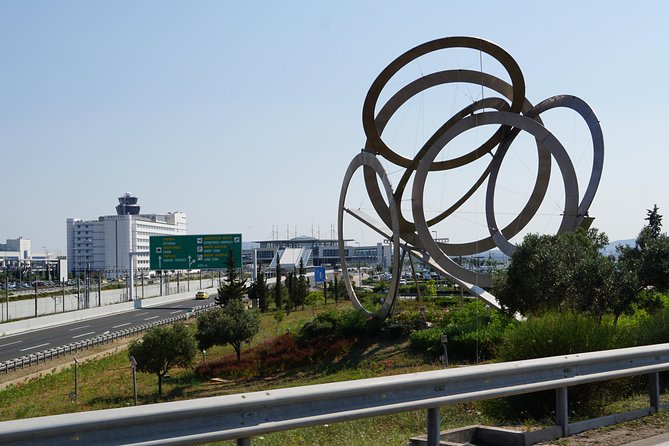 Athens to/from Airport Private Transfer - Luggage Help, Water, and the Kind of Calm You Pay For