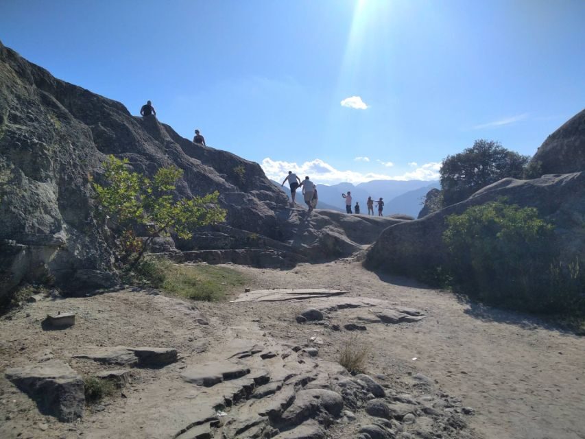 Athens to Meteora, Day Trip with Local Guide,up to 9 people - Final call: should you book this Meteora day trip from Athens?
