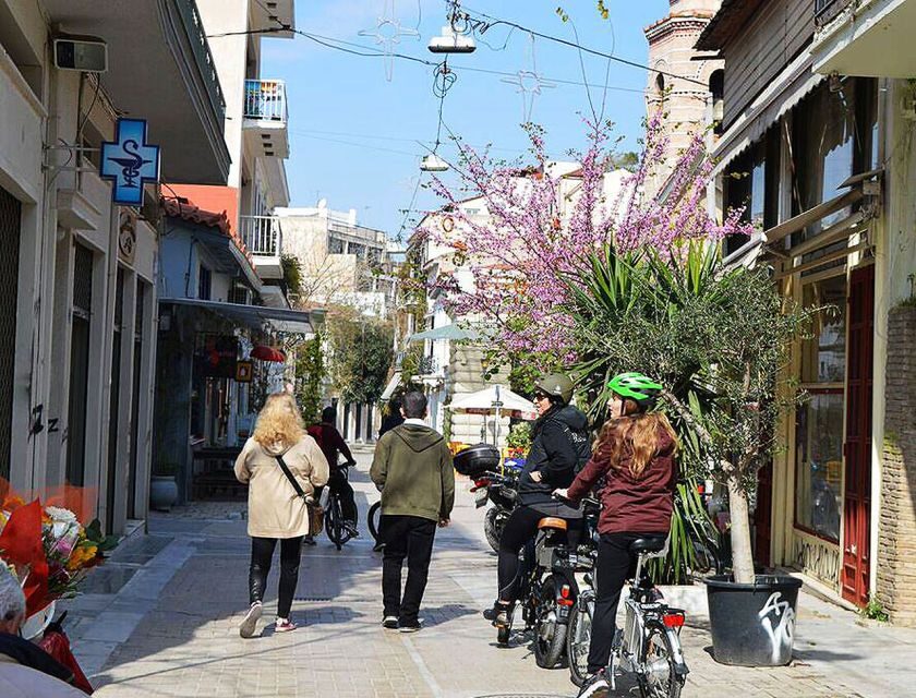 Athens tour with electric bicycle - The Acropolis approach: Via Dionysiou Areopagitou Street and the Temple of Olympian Zeus area