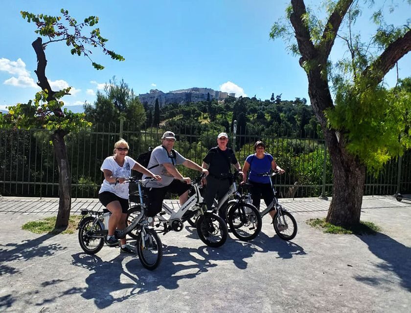 Athens tour with electric bicycle - Getting started near Thissio: what to expect before you ride