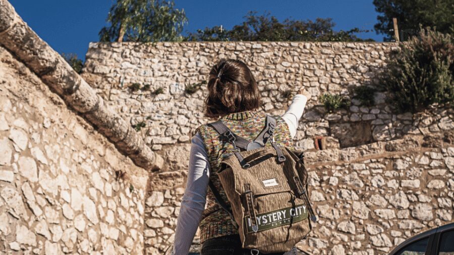 Athens: Treasure Hunt Walking Tour 'The Lost Library' - Start point: Mastermind Athens and getting your timing right