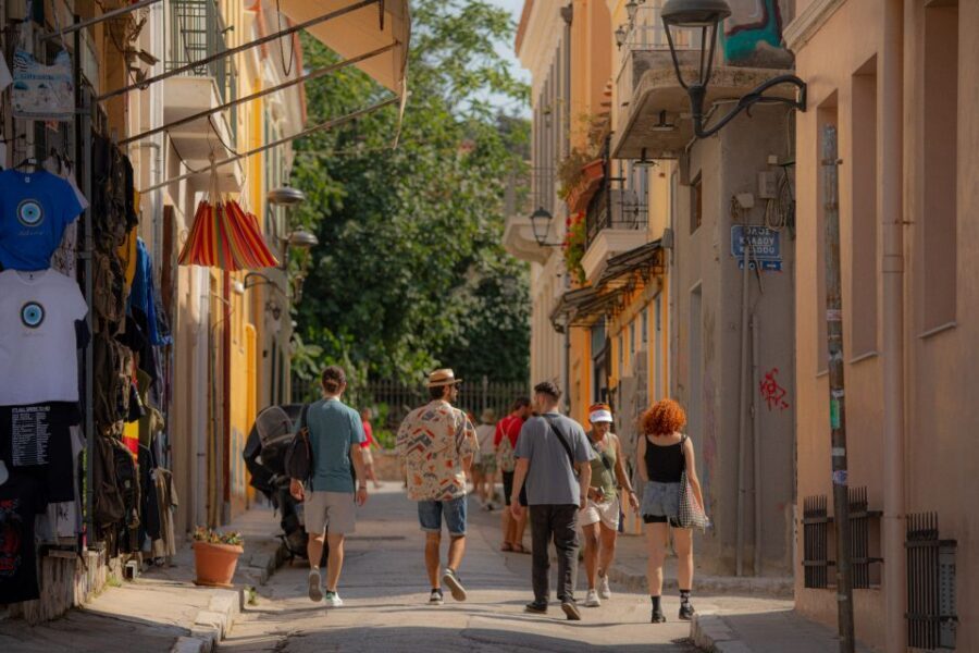 Athens: Walk and Beer Tasting - Strange Brew Taproom & Bottleshop: your beer classroom ends with a pour
