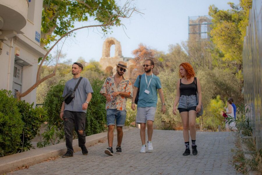 Athens: Walk and Beer Tasting - Who should book this beer and walk in Athens