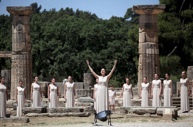 Awe-inspiring 2-days private tour to Delphi and Olympia - The driver’s role: great context, limited inside access