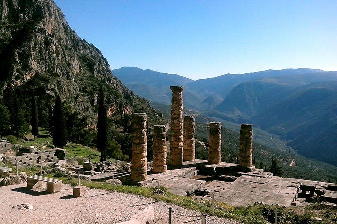 BEST PRIVATE TOUR TO DELPHI: Delphi Arachova Hosios Monastary - Mount Parnassus drive: setting the mood before you reach Delphi