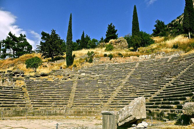 BEST PRIVATE TOUR TO DELPHI: Delphi Arachova Hosios Monastary - Delphi Archaeological Museum: artifacts that make the ruins make sense
