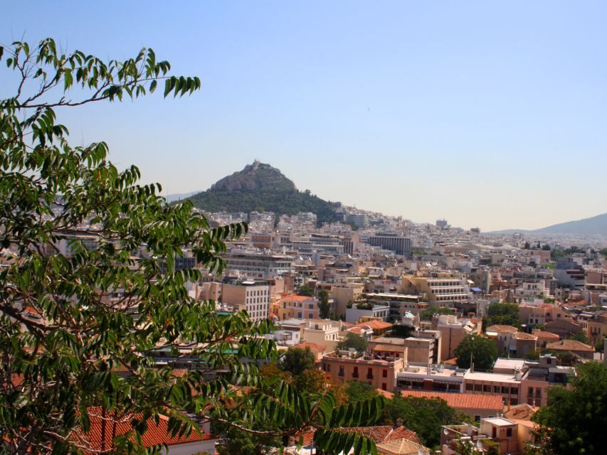 Cats of Athens: Self-Guided Mobile Tour in Plaka - Why Plaka Works So Well for a Cat-Story Tour