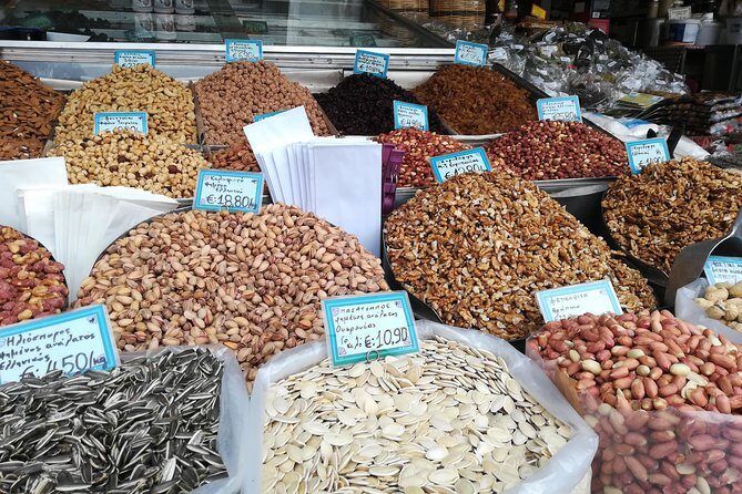 Christmas food and walking tour in Athens - Who should book this Christmas food and walking tour