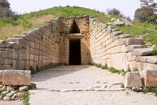 Classical Greece 3-Day Tour: Epidaurus, Mycenae, Olympia and Delphi from Athens - Hotels, bus comfort, and group size you can feel