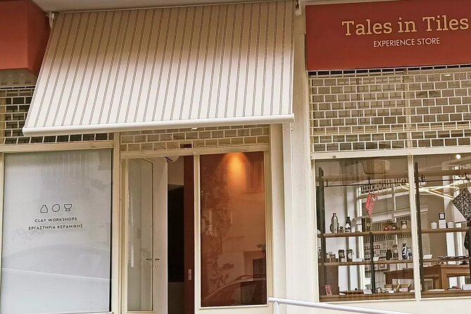 Create and paint your own ceramic piece in a workshop in Athens - Tips to make the most of your 2 hours