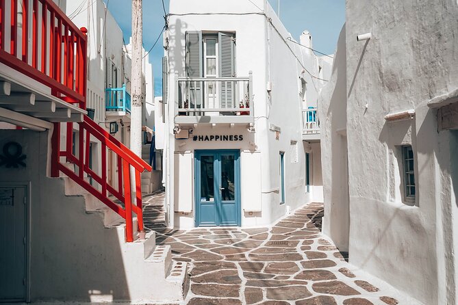 Day Trip to Mykonos Island from Athens - Key Things You’ll Notice Right Away