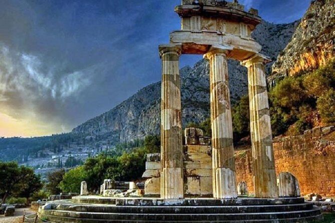 Delphi and Hosios Loukas Monastery Full Day Private Tour - Price and what you’re really paying for