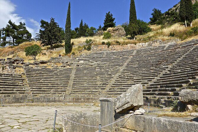 Delphi and Hosios Loukas Monastery Full Day Private Tour - Who this tour fits best