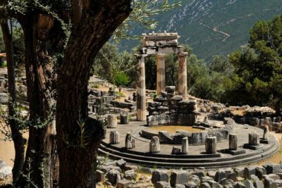 Delphi (Apollo Oracle/ Athena Tholos) private day tour from Athens (10 hours) - Early start, pickup radius, and how to avoid day-trip fatigue