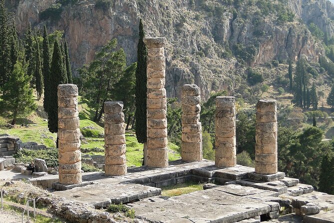 Delphi, Arachova and Levadia Krya Springs, Private Day Tour - Price and value: what the 312.36€ per person actually covers