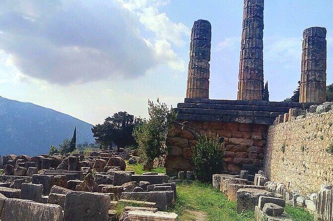 Delphi Arachova & Monast. Hosios Loukas from Athens Private Tour - Hosios Loukas monastery: UNESCO Middle Byzantine stop before Delphi