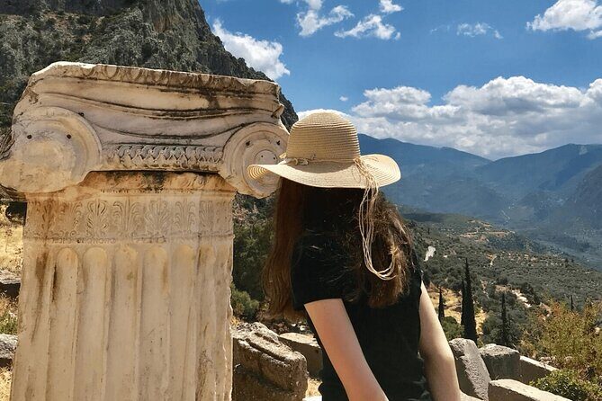 Delphi - Exploring Greece’s Ancient Past - Lunch in Delphi village: local Greek cuisine, driver choice