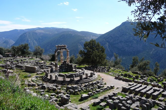 Delphi, Hosios Loukas Monastery full day private tour from Athens - Hosios Loukas Monastery: UNESCO Beauty and the Story Behind the Mosaics