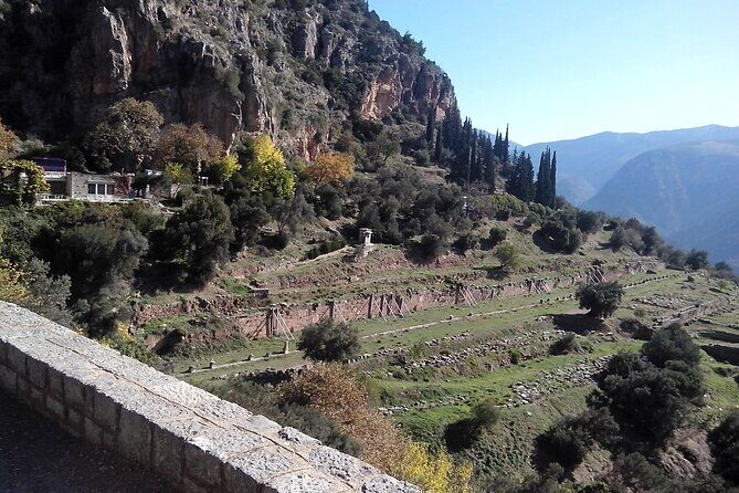 Delphi Skip-The-Line Private Tour with Licensed Guide & Admission - What you’ll walk: stairs, uphill rhythm, and possible closures