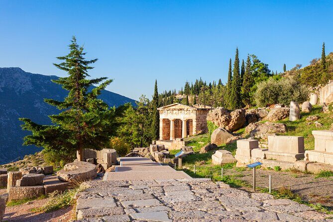 Delphi, Spanish guided one day tour - Spanish guide quality: why it can make or break your day