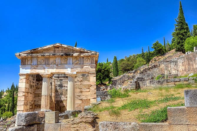 Delphi Tour From Athens - A 10-hour Delphi day trip: what the day actually feels like