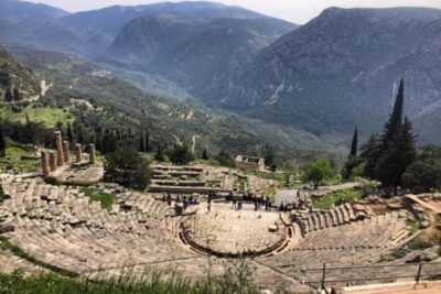 Delphi with Professional English Guide and Transportation - Delphi Ancient Town: Oracle ruins plus a guided museum visit