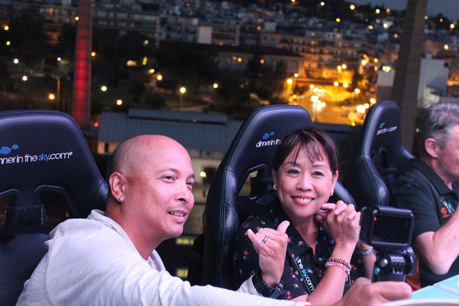Dinner in the Sky Athens - Unlimited wine and the pacing of the night