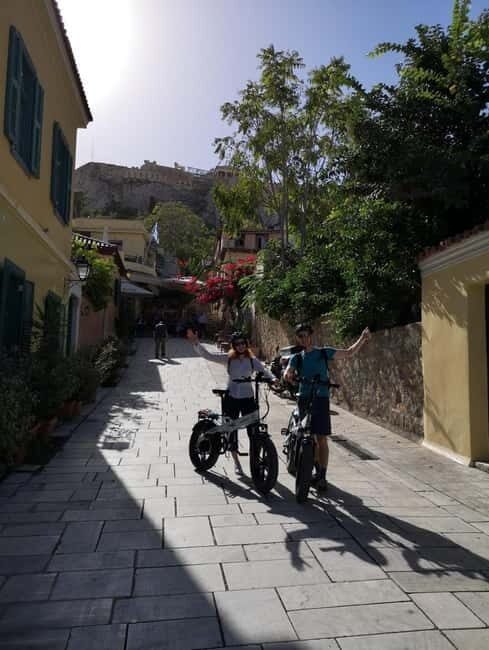 E-Bike Tour of the Historical Center of Athens - From Dionysiou Aeropagitou to Thiseio: your first Athens photo moments