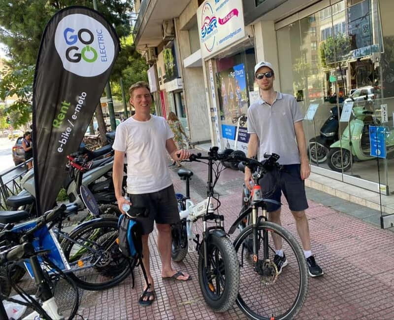 E-Bike Tour of the Historical Center of Athens - Olympian Zeus and Hadrian’s Arch: big monument views that explain the geography