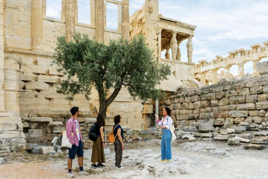 Early Entry Acropolis & Museum. Beat the Crowds & the heat - Meeting at Acropolis Canteen and getting through access without stress