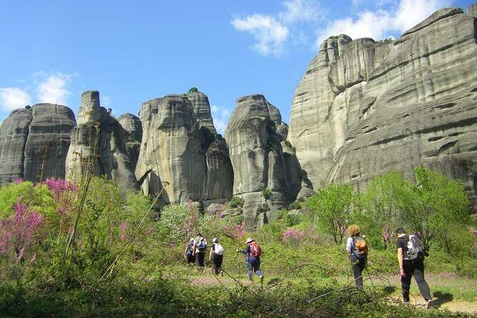 Easy Hiking Adventure at Meteora - Key highlights at Meteora Rocks