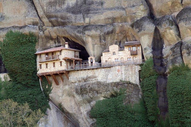 Easy Hiking Adventure at Meteora - Pickup, Timing, and Getting to the Meeting Point Without Stress