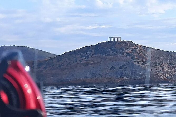 Exciting Fishing Trip in Athens - The Lunch: A Greek Meal That Feels Like Part of the Day
