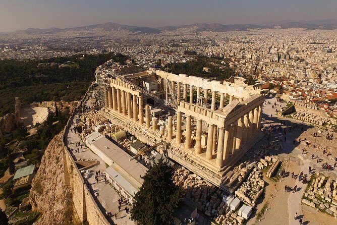 Family Acropolis & Acropolis Museum Tour inspiredby Percy Jackson - The start at Acropolis Hill: walking with a family licensed guide