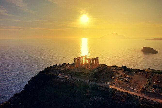 From Athens: Half day tour to Temple of Poseidon, Cape Sounio (Athens Riviera) - Athens coastline stops: SNFCC, marinas, and the early “wow” factor